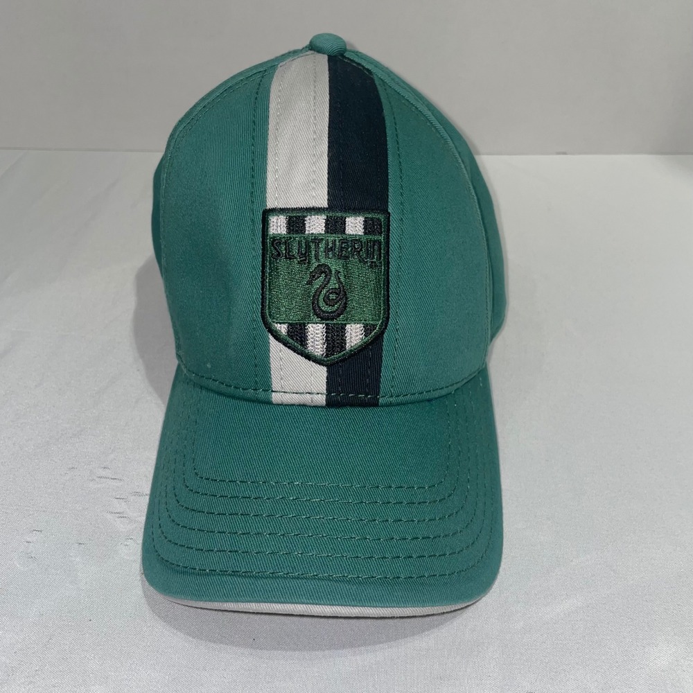 Universal Orlando Harry Potter Slytherin Green Baseball Hat Crest Cap Adjustable